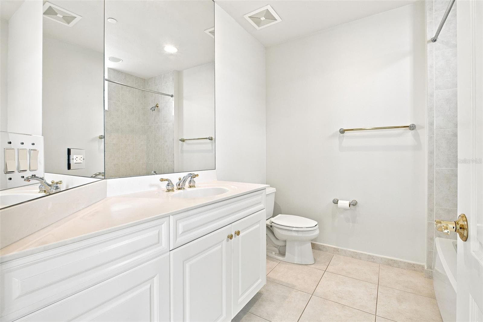 Condominium at 100 BEACH DR NE #1501, ST PETERSBURG, photo 47 of 86