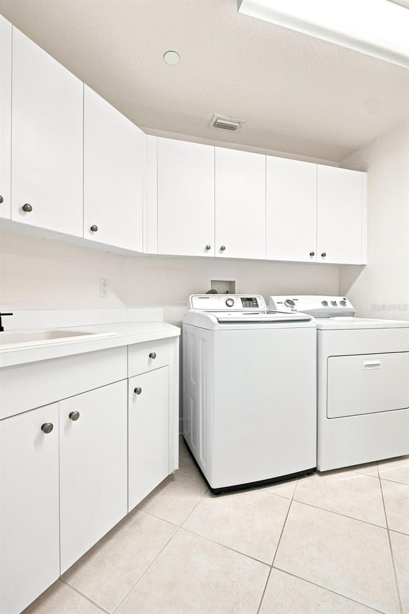 Condominium at 100 BEACH DR NE #1501, ST PETERSBURG, photo 64 of 86