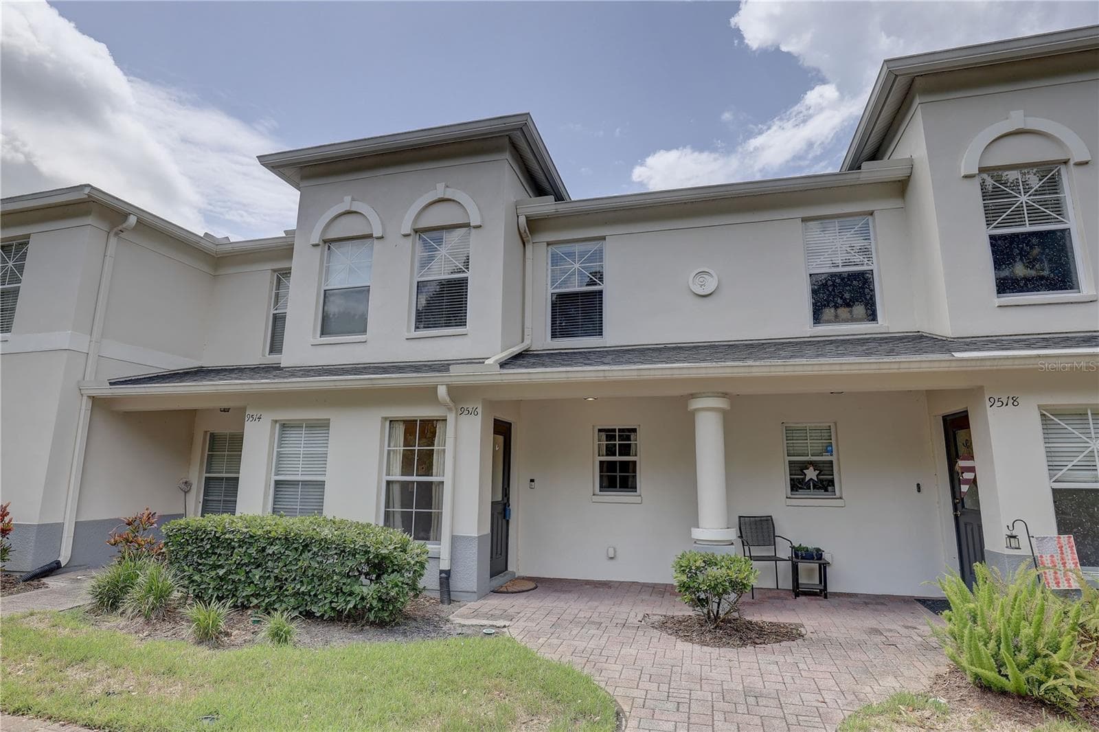 Townhouse at 9516 CHARLESBERG DR, TAMPA, photo 37 of 42
