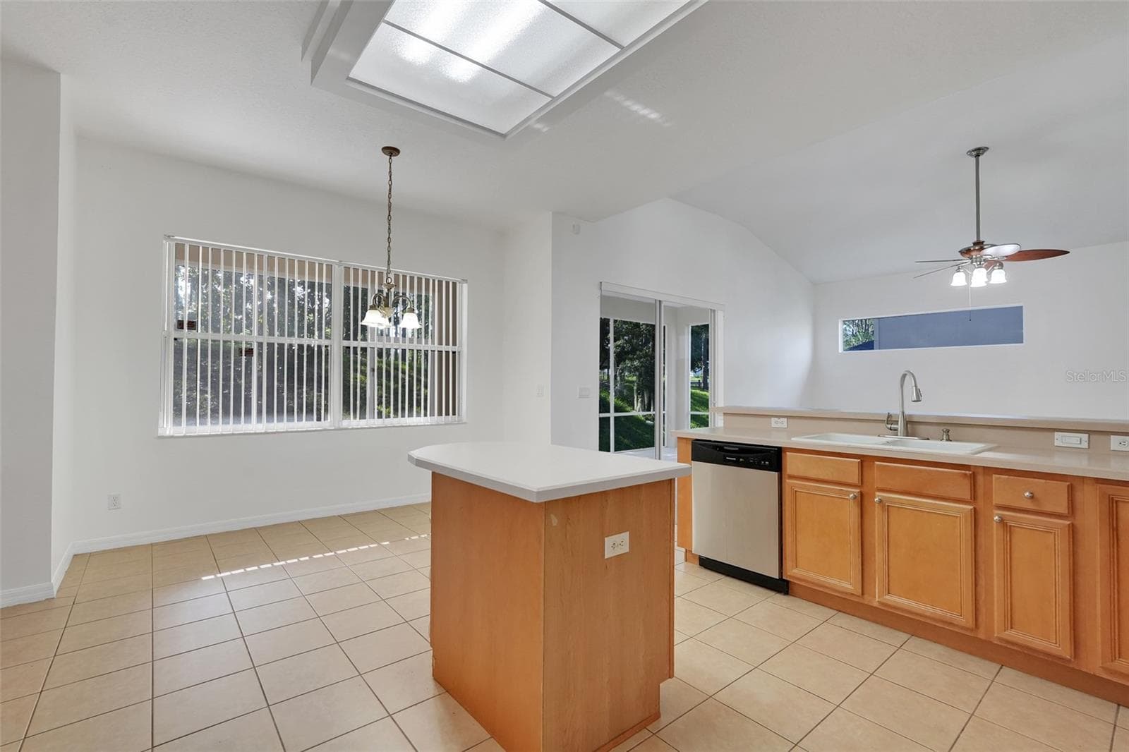 Single Family Residence at 1832 NATURE COVE LN, CLERMONT, photo 17 of 50