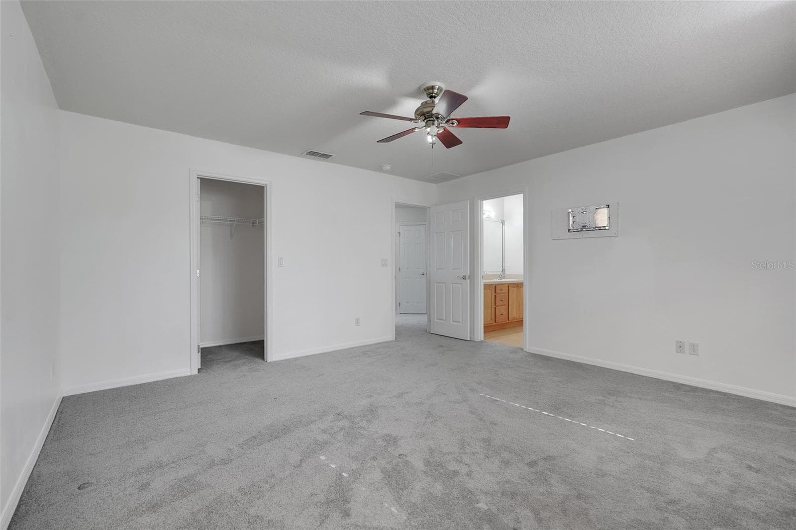 Single Family Residence at 1832 NATURE COVE LN, CLERMONT, photo 32 of 50
