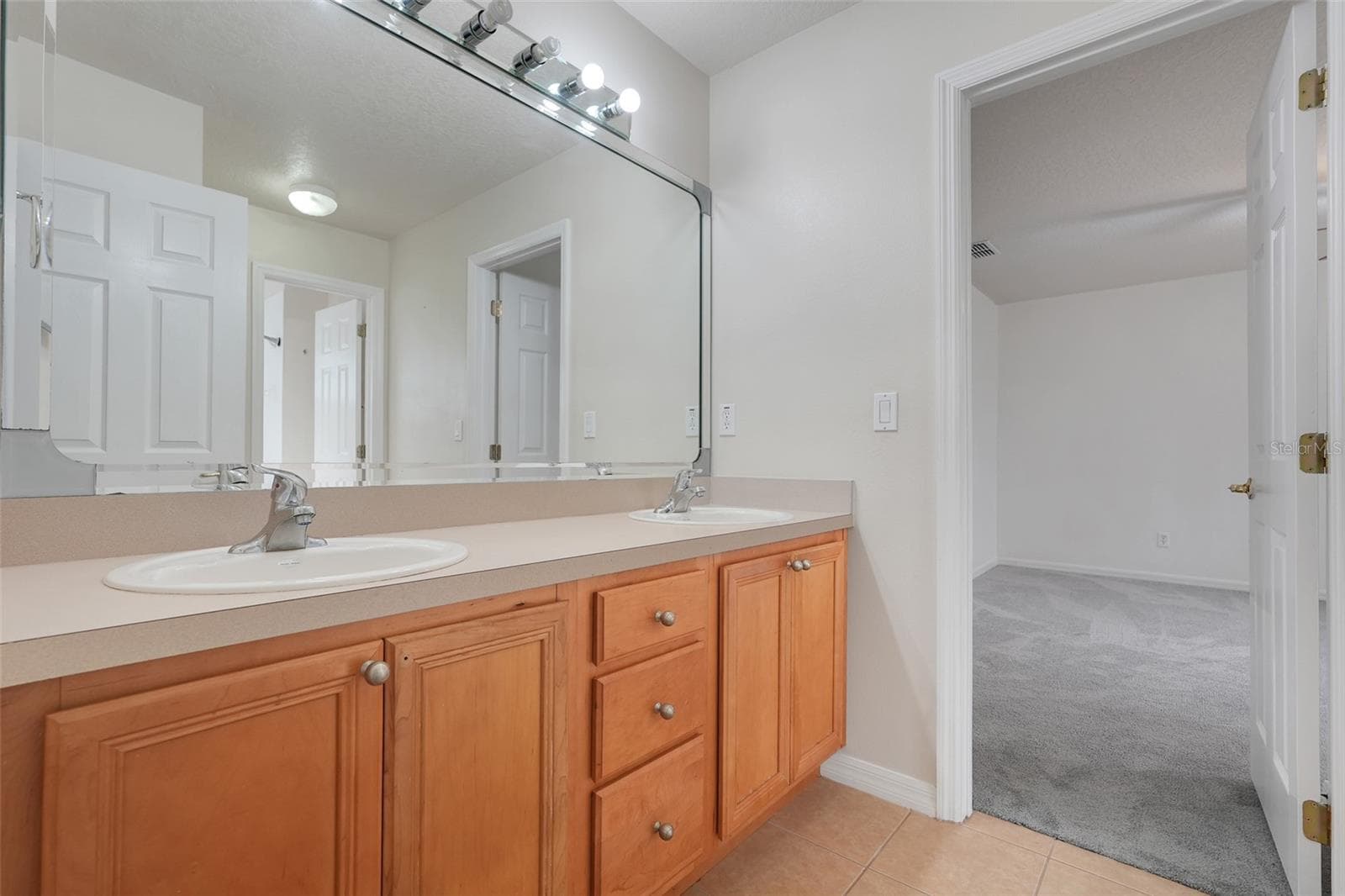 Single Family Residence at 1832 NATURE COVE LN, CLERMONT, photo 33 of 50