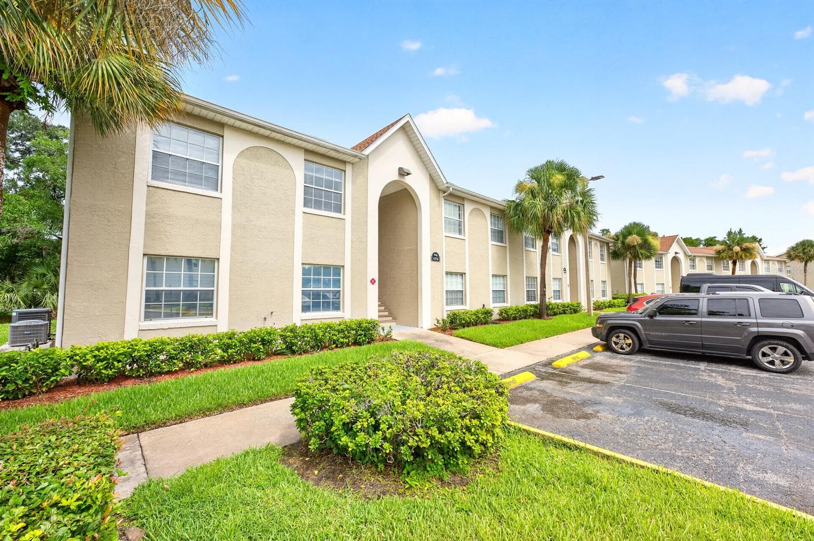 4336 HECTOR CT #7