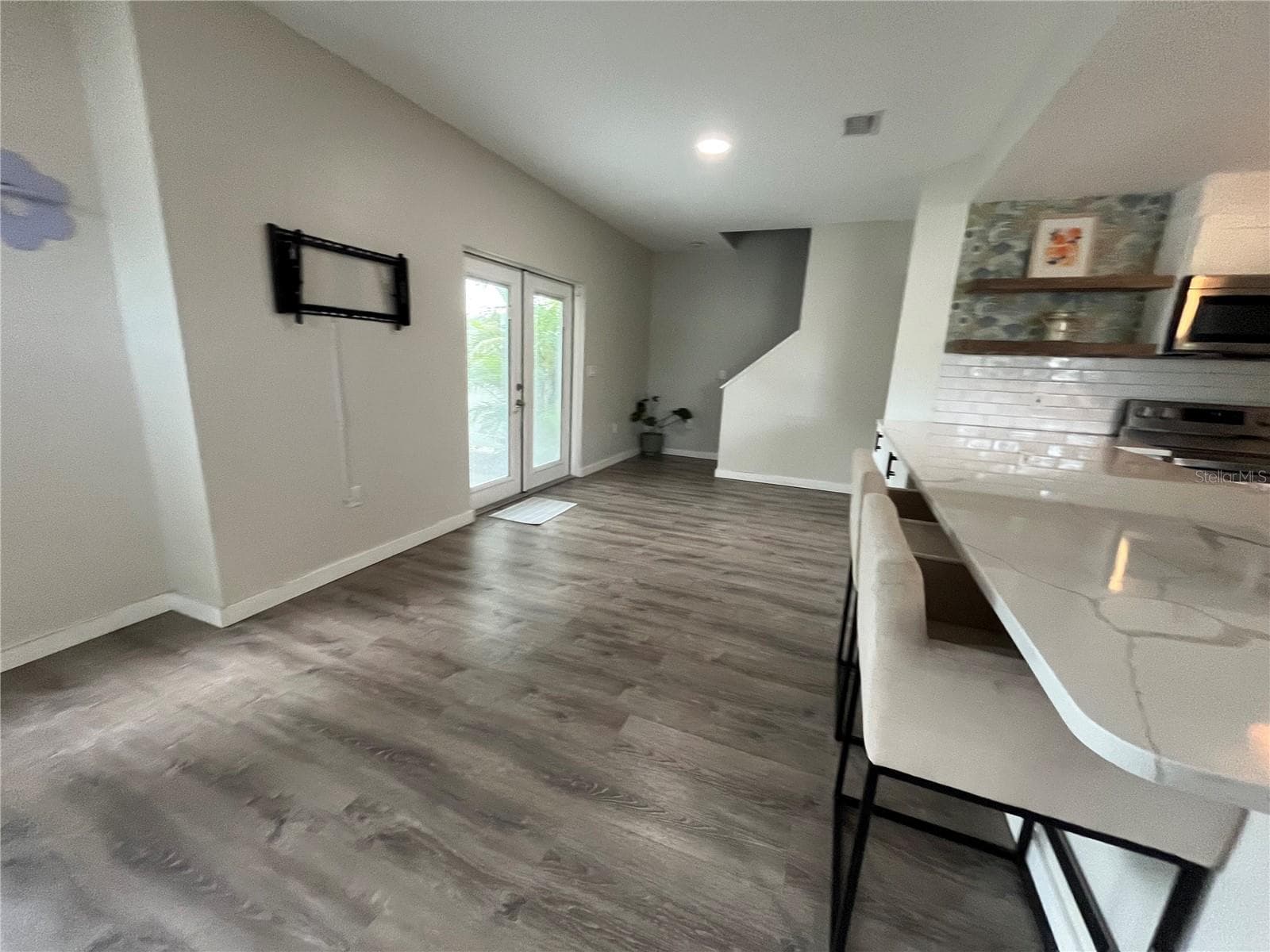 Townhouse at 4326 TYLER CIR N, ST PETERSBURG, photo 13 of 75