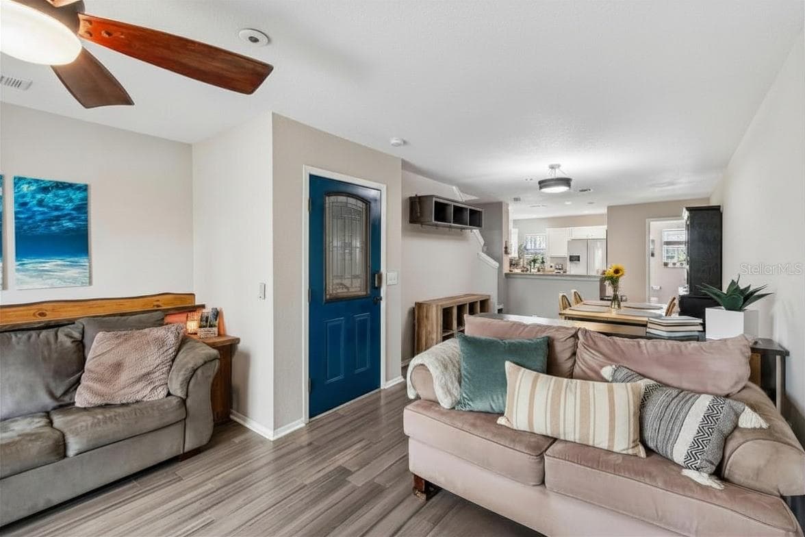 Townhouse at 4755 TUSCAN LOON DR, TAMPA, photo 10 of 34