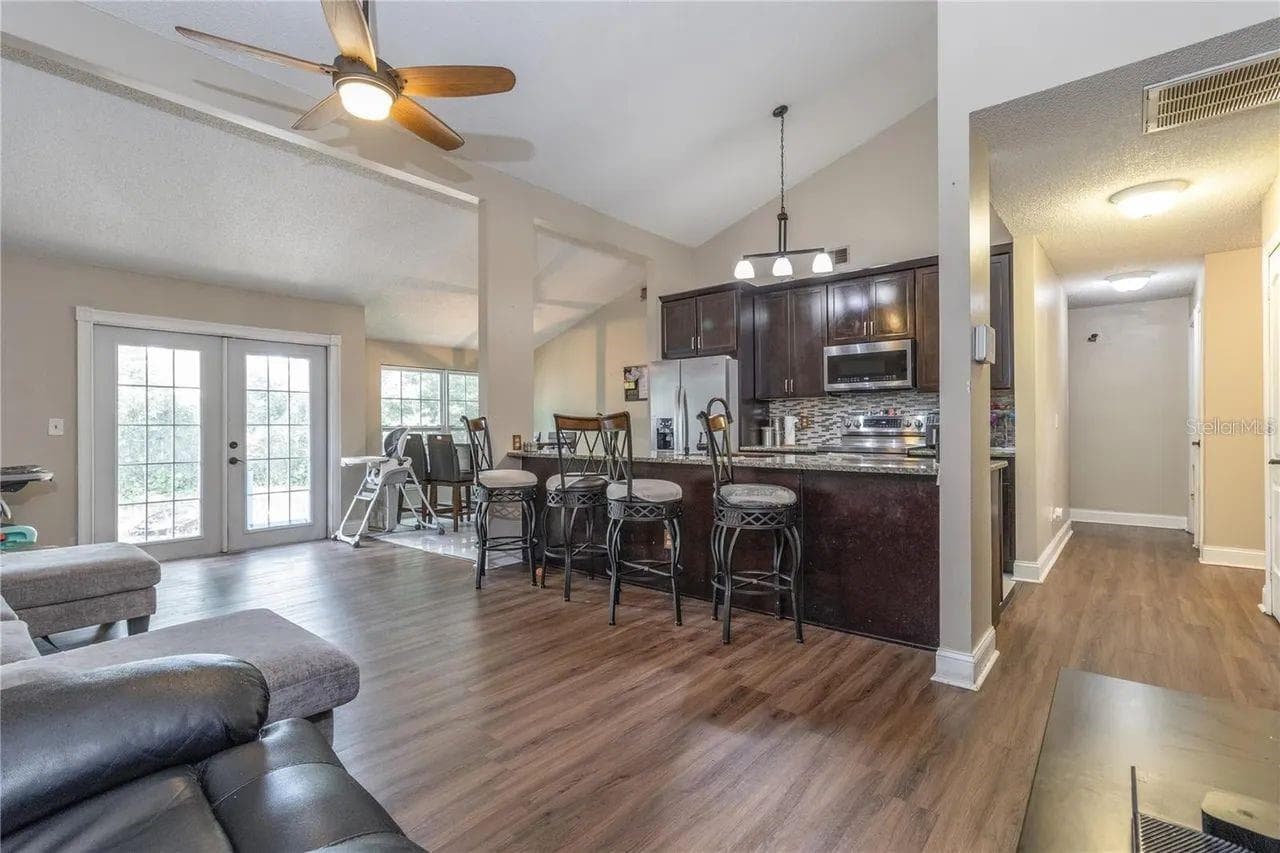 Single Family Residence at 6334 QUAIL RIDGE DR, TAMPA, photo 11 of 31