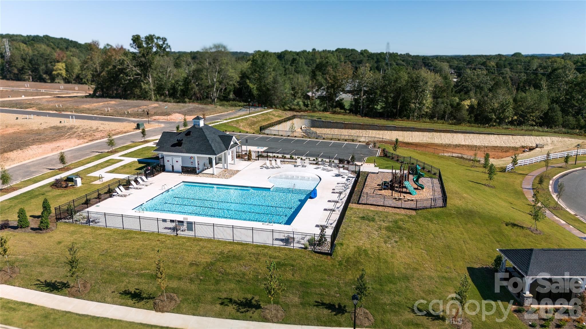 Single Family Residence at 12224 Barred Owl Court, Charlotte, photo 19 of 26