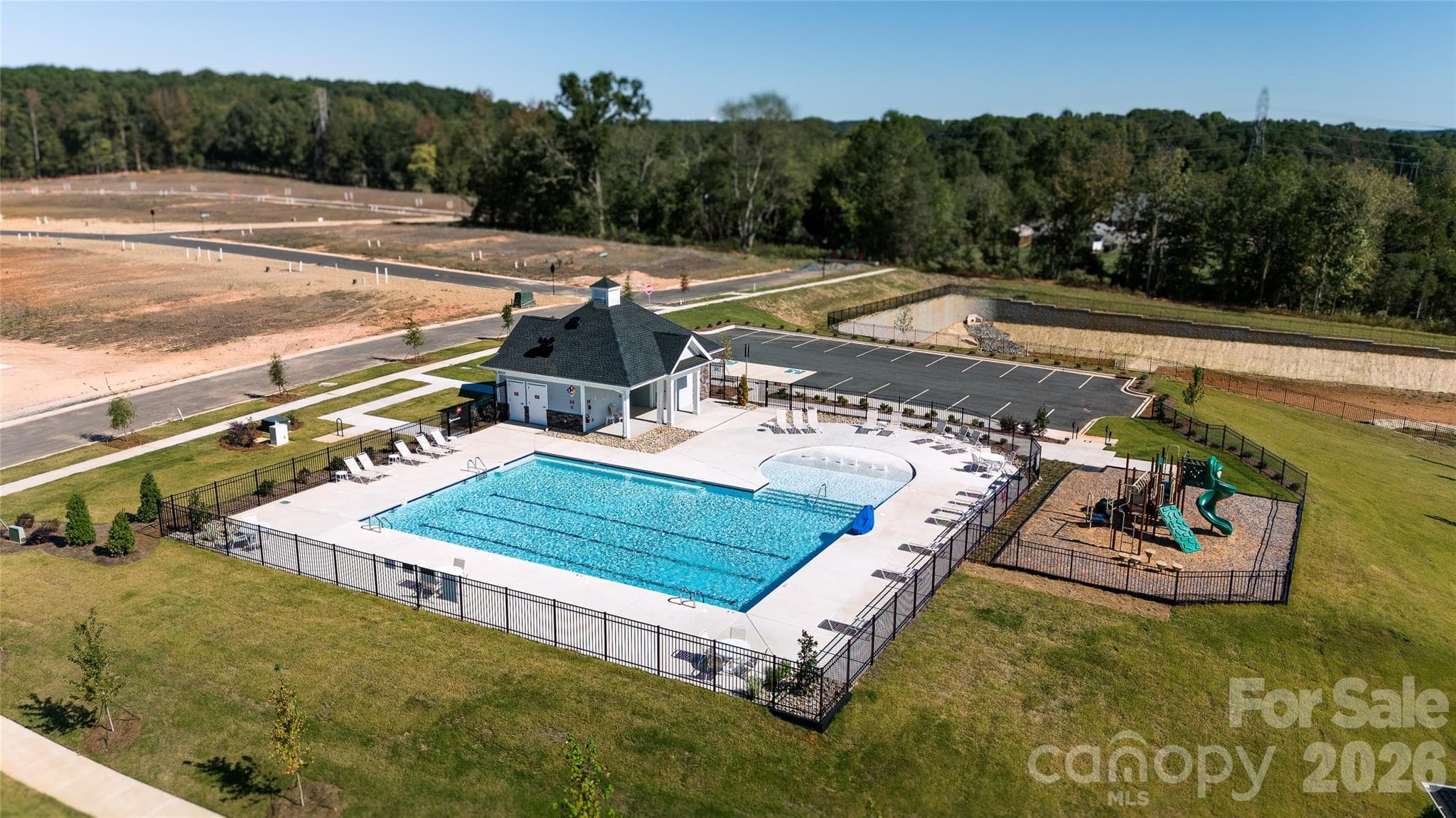 Single Family Residence at 12224 Barred Owl Court, Charlotte, photo 21 of 26