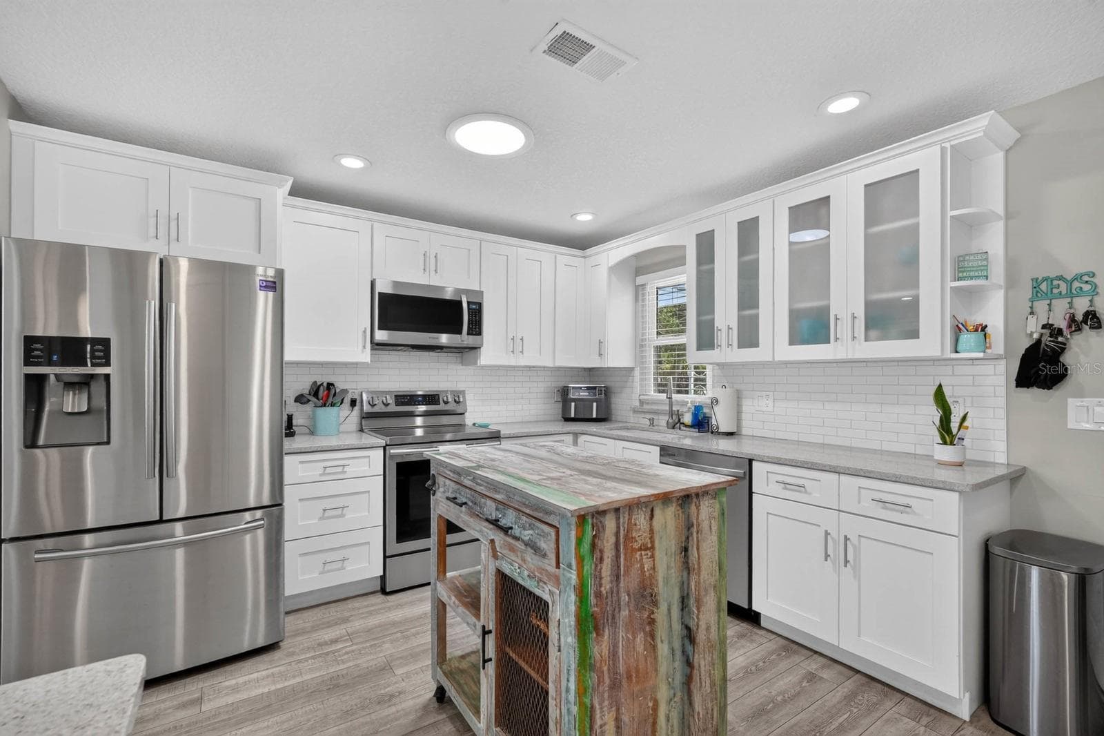 Single Family Residence at 4503 SAXON DR, NEW SMYRNA BEACH, photo 5 of 41