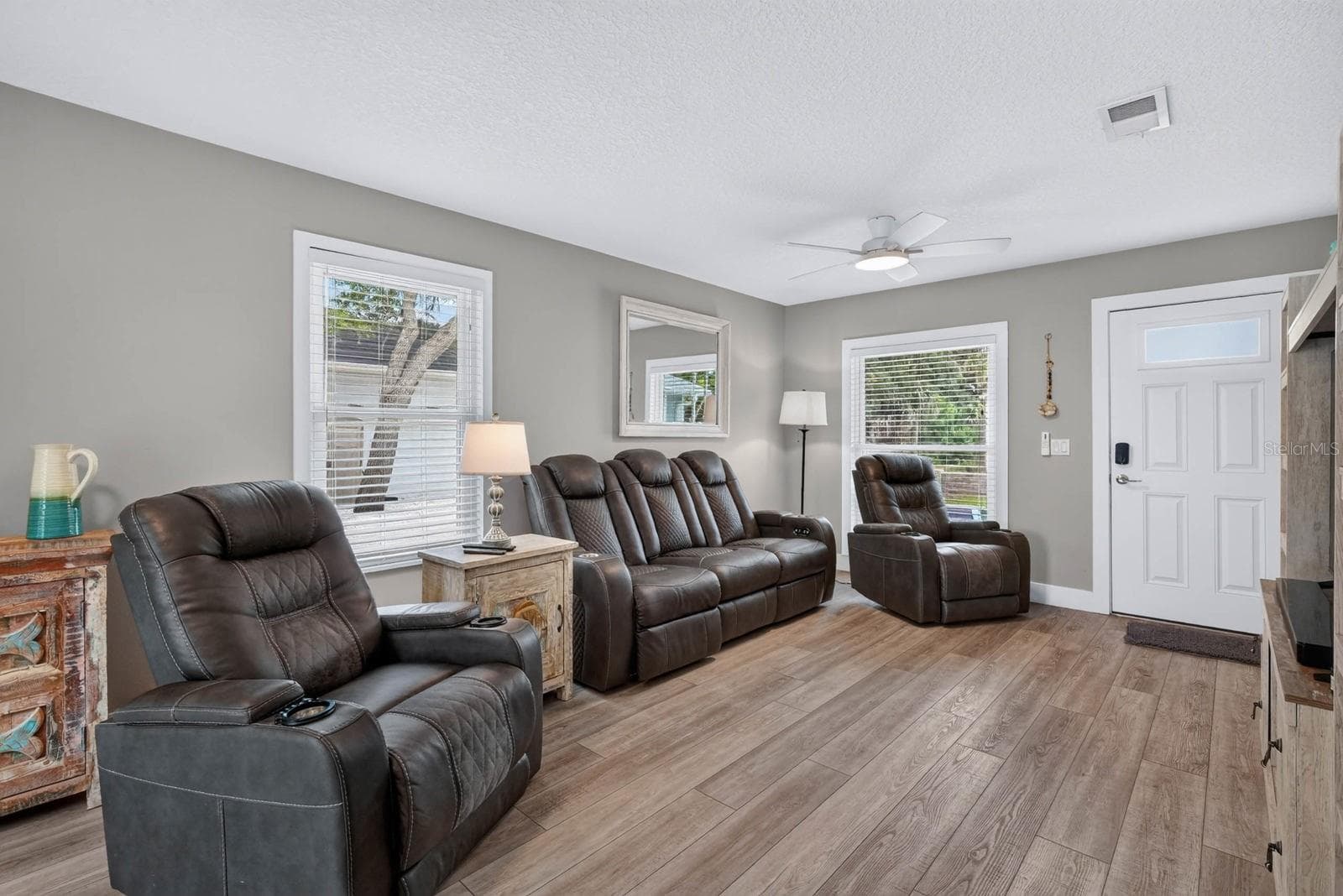 Single Family Residence at 4503 SAXON DR, NEW SMYRNA BEACH, photo 12 of 41