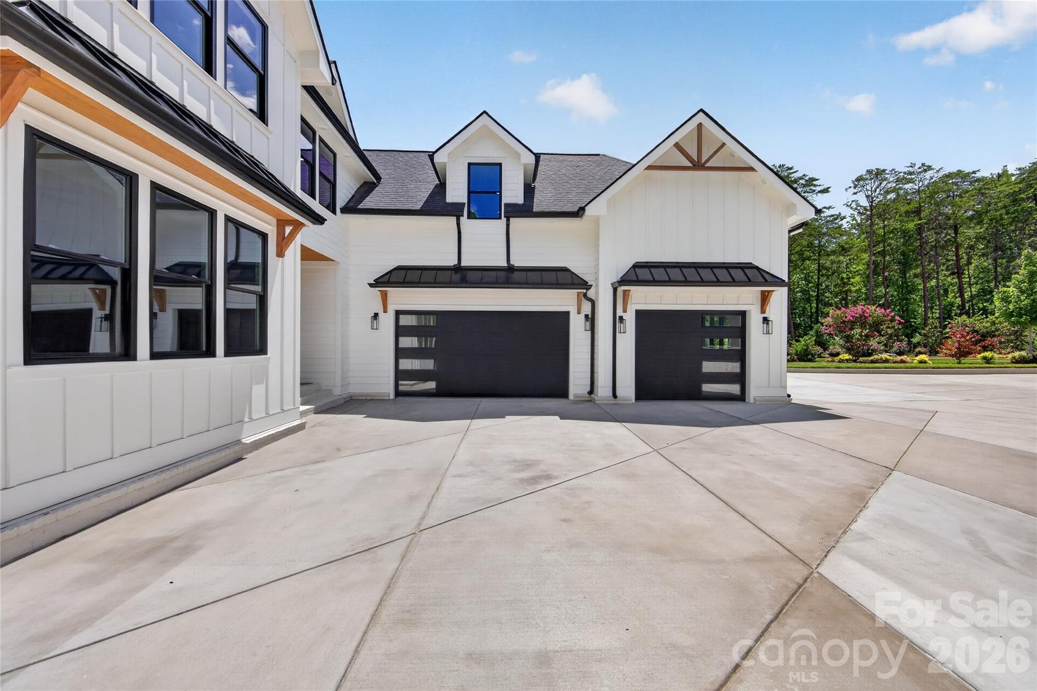 Front exterior - 3141 Brayland Avenue, Matthews