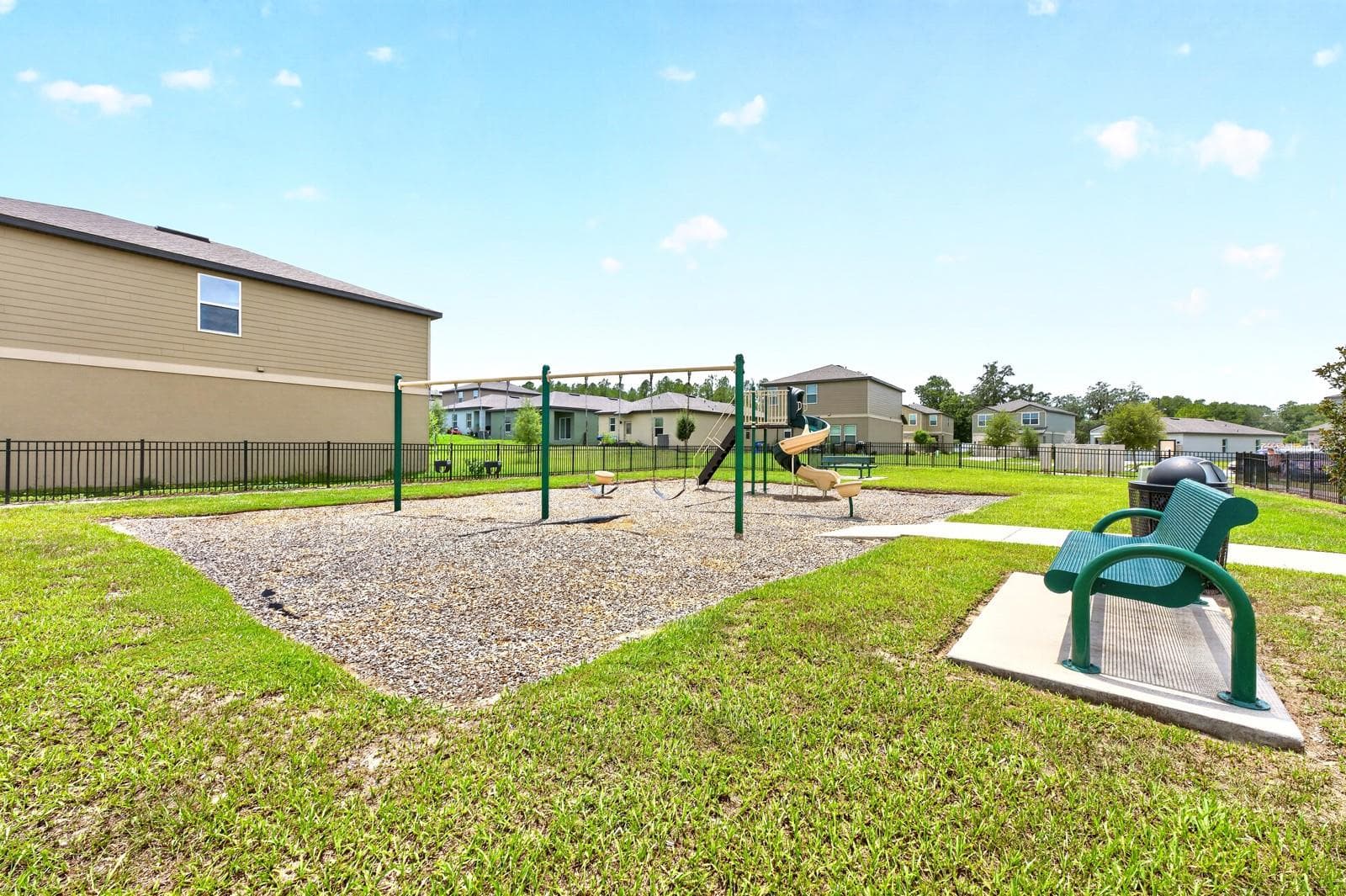 Community playground - 1961 HEMINGWAY CIR, GROVELAND