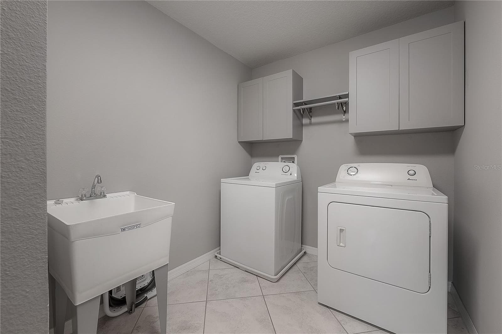 Single Family Residence at 9310 BLUEBERRY ASH CIR, RIVERVIEW, photo 31 of 53