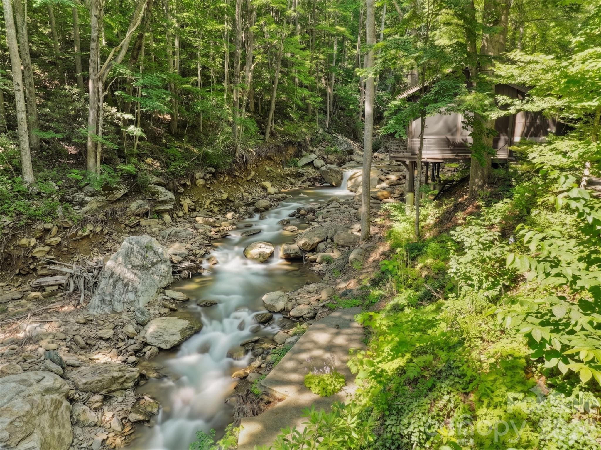 Guest house and office sit just above Cattail Creek - 191 N Fork Road, Burnsville
