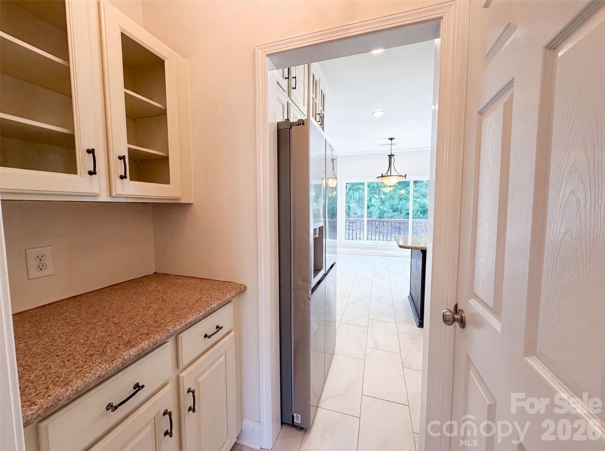 Single Family Residence at 110 Lyman Oak Court, Fort Mill, photo 6 of 15