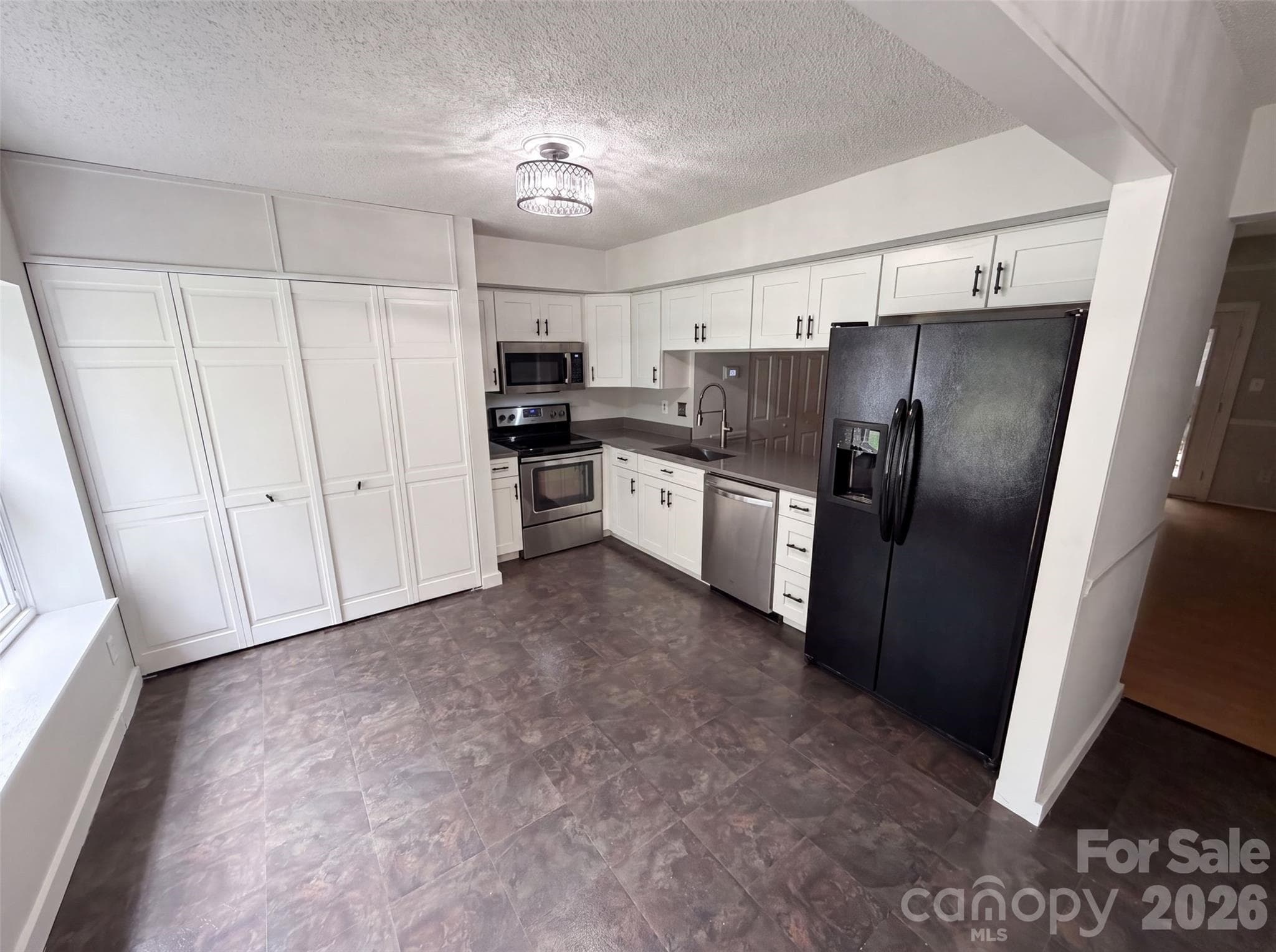 Townhouse at 1500 Waybridge Lane, Charlotte, photo 2 of 18
