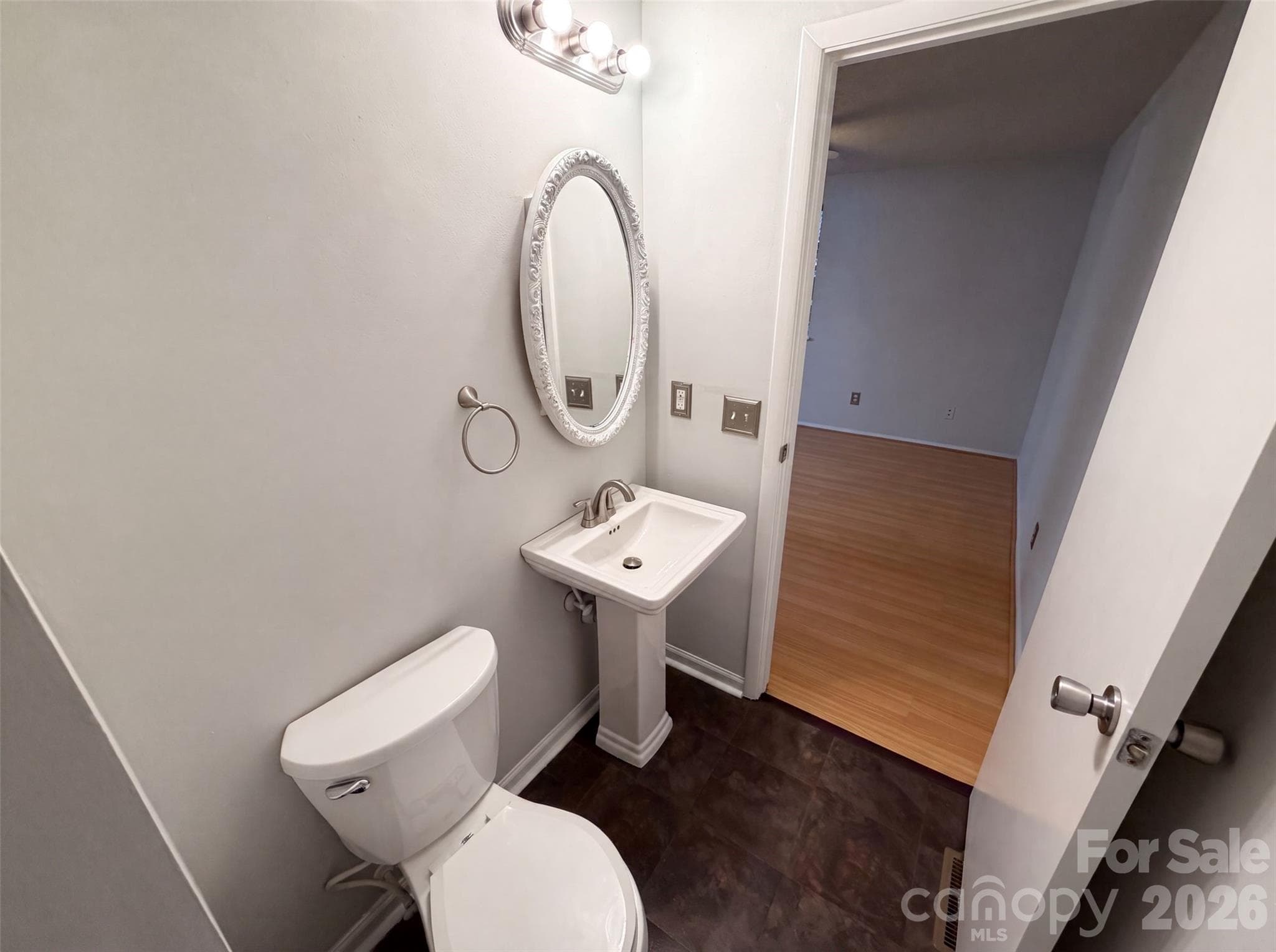 Townhouse at 1500 Waybridge Lane, Charlotte, photo 15 of 18