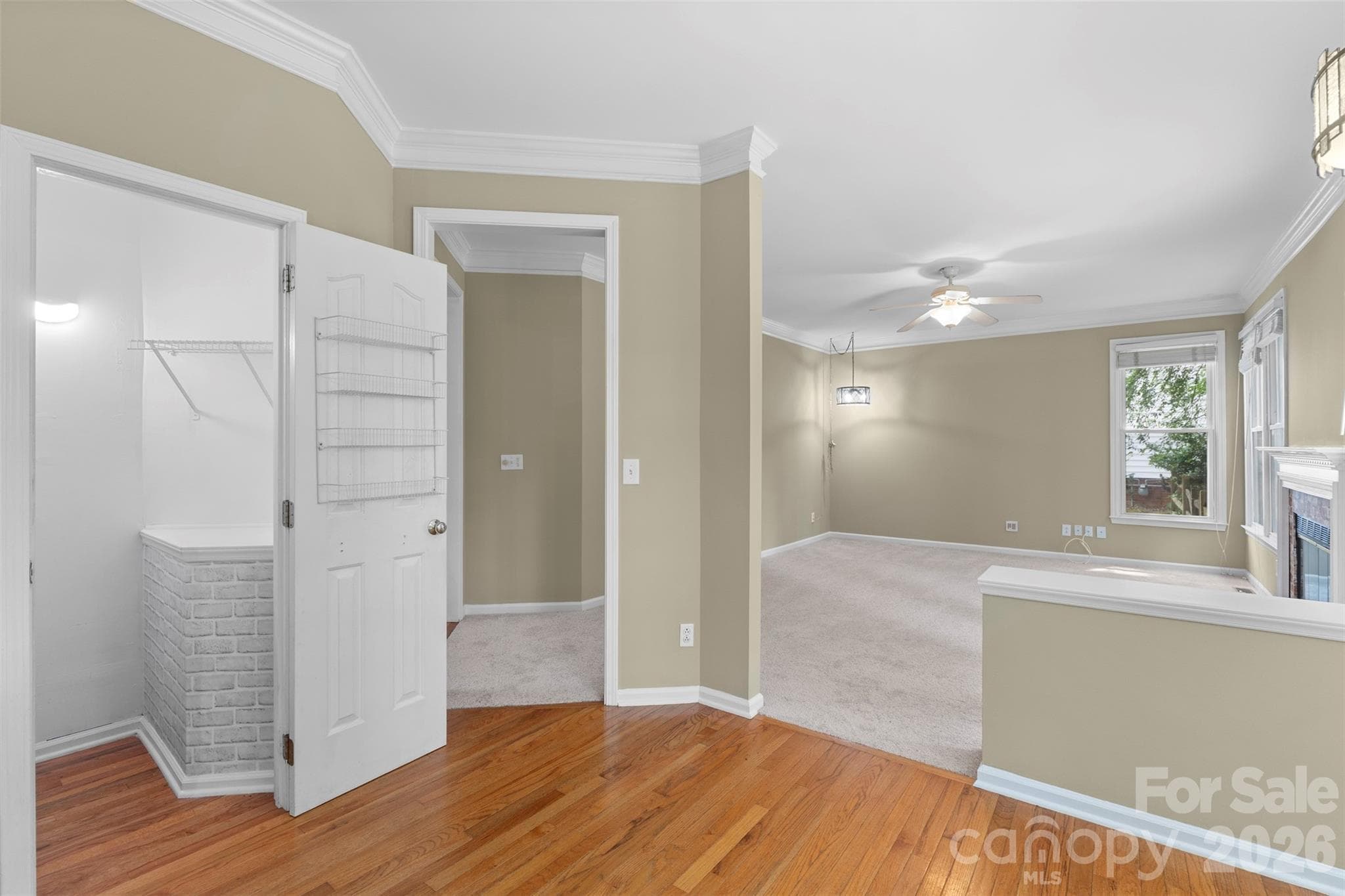 Single Family Residence at 8610 Forest Shadow Circle, Cornelius, photo 9 of 29