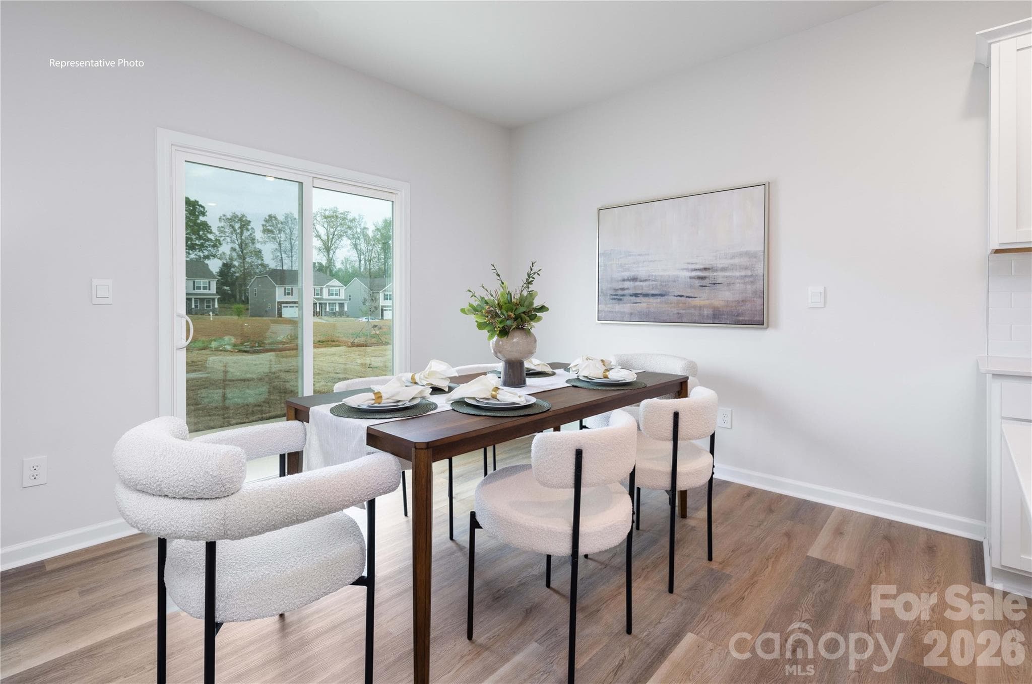 Single Family Residence at 2027 Moorside Court, Lancaster, photo 11 of 30