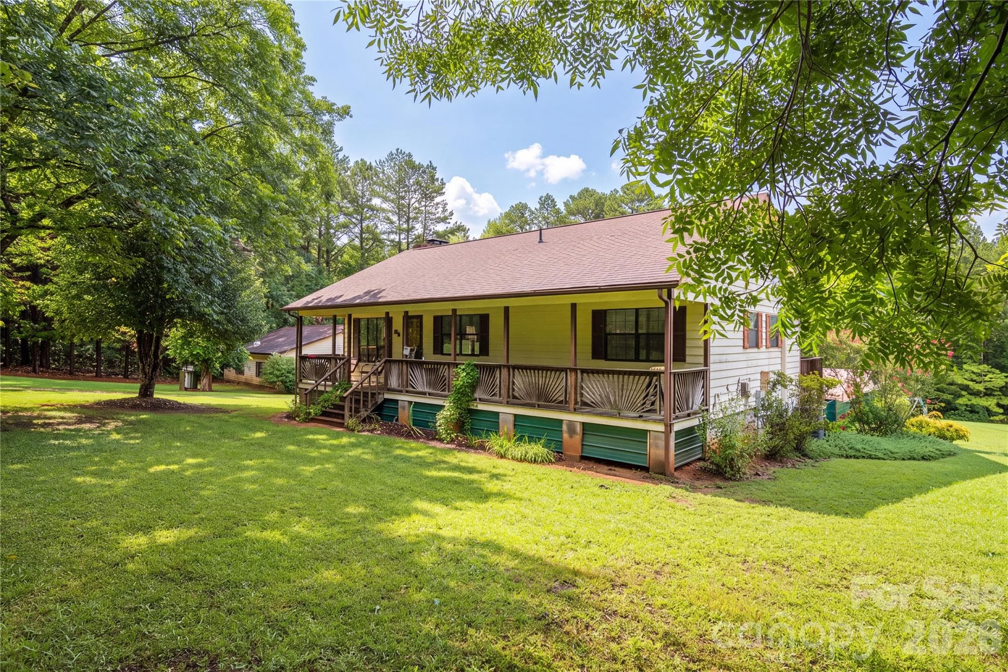 Front - 3323 Sadler Road, Alexis