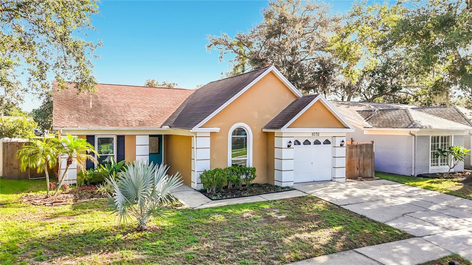 Single Family Residence at 1032 HARDWOOD DR, VALRICO, photo 4 of 60