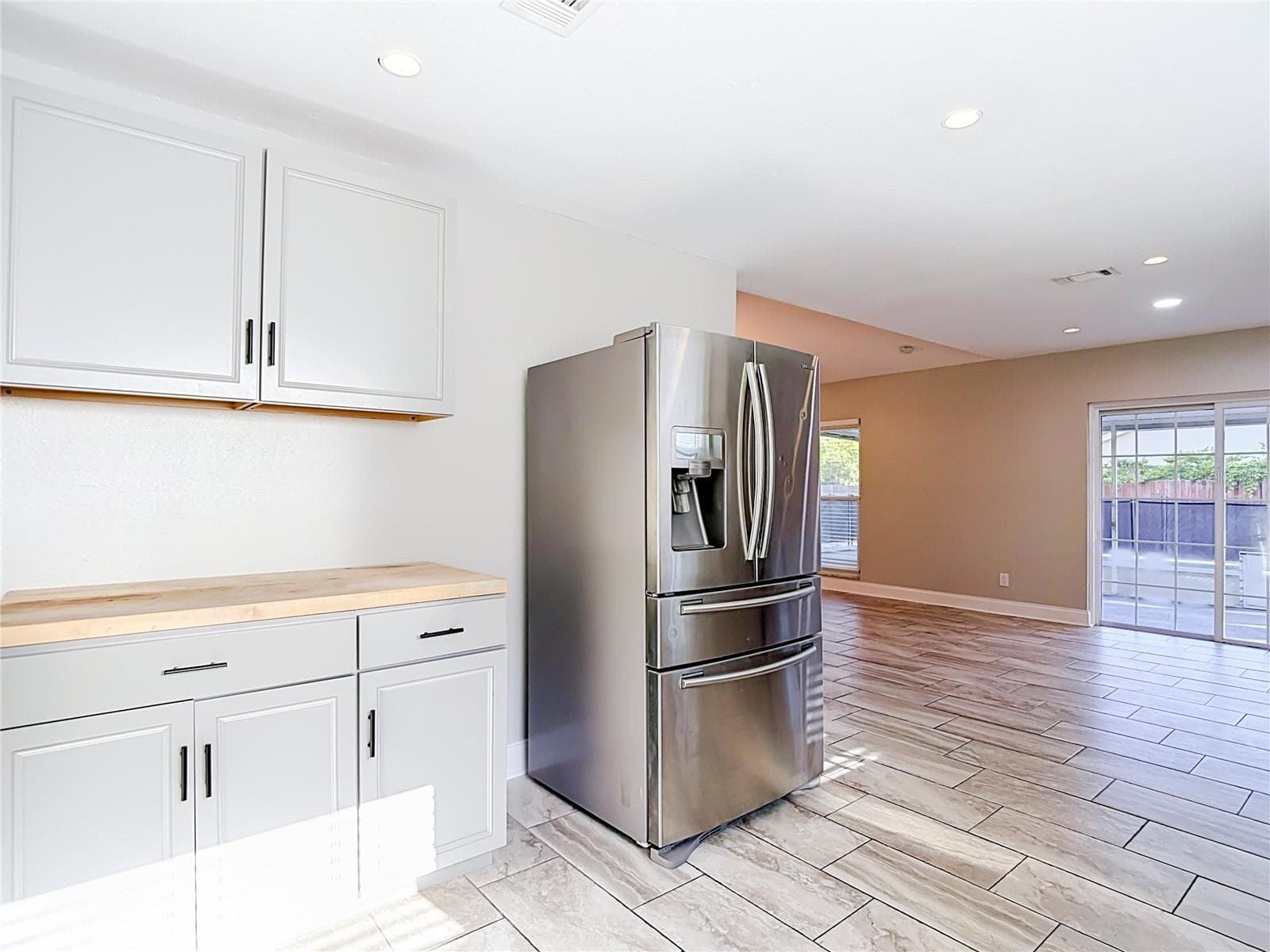 Single Family Residence at 1032 HARDWOOD DR, VALRICO, photo 16 of 60