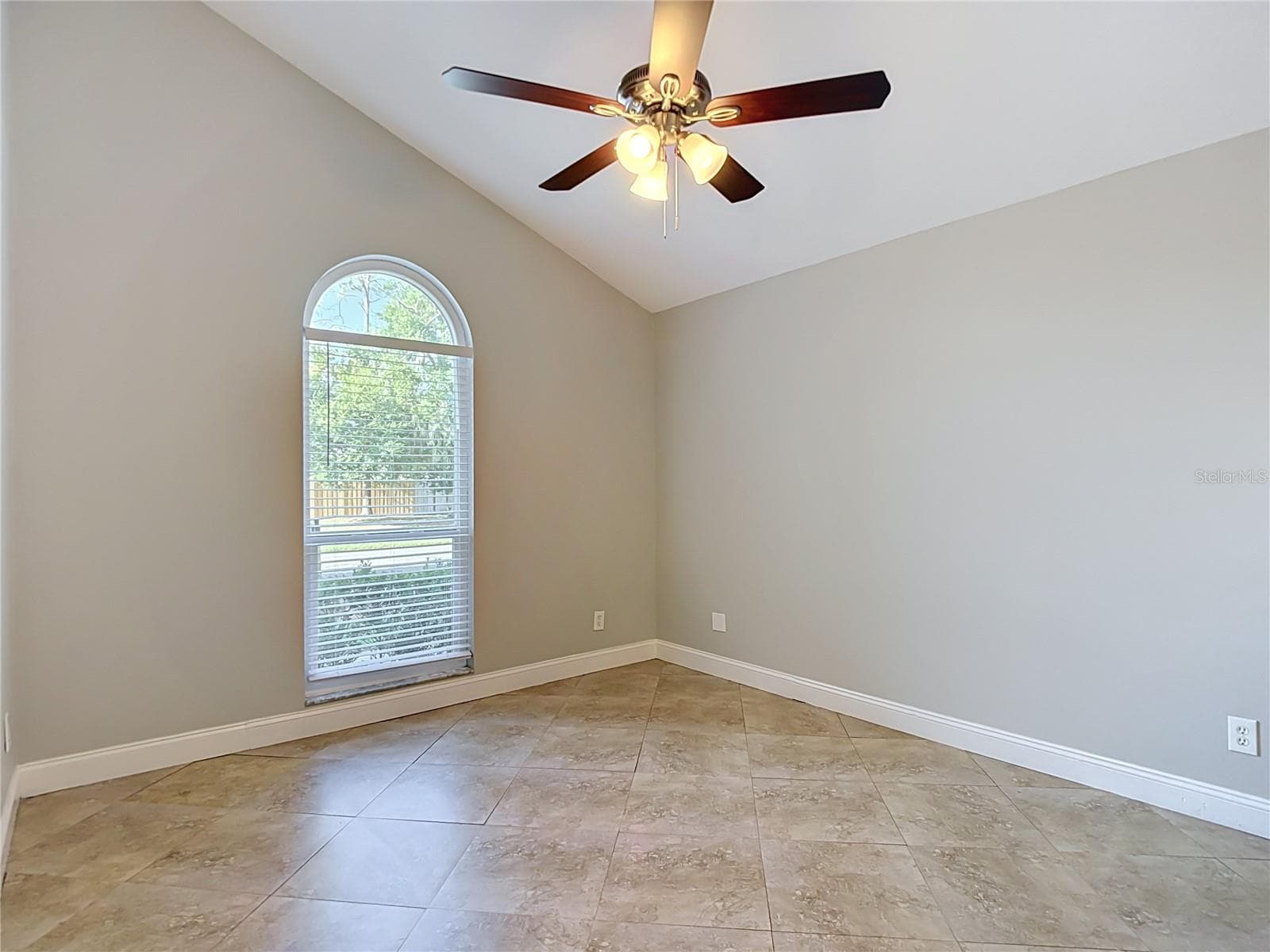 Single Family Residence at 1032 HARDWOOD DR, VALRICO, photo 21 of 60