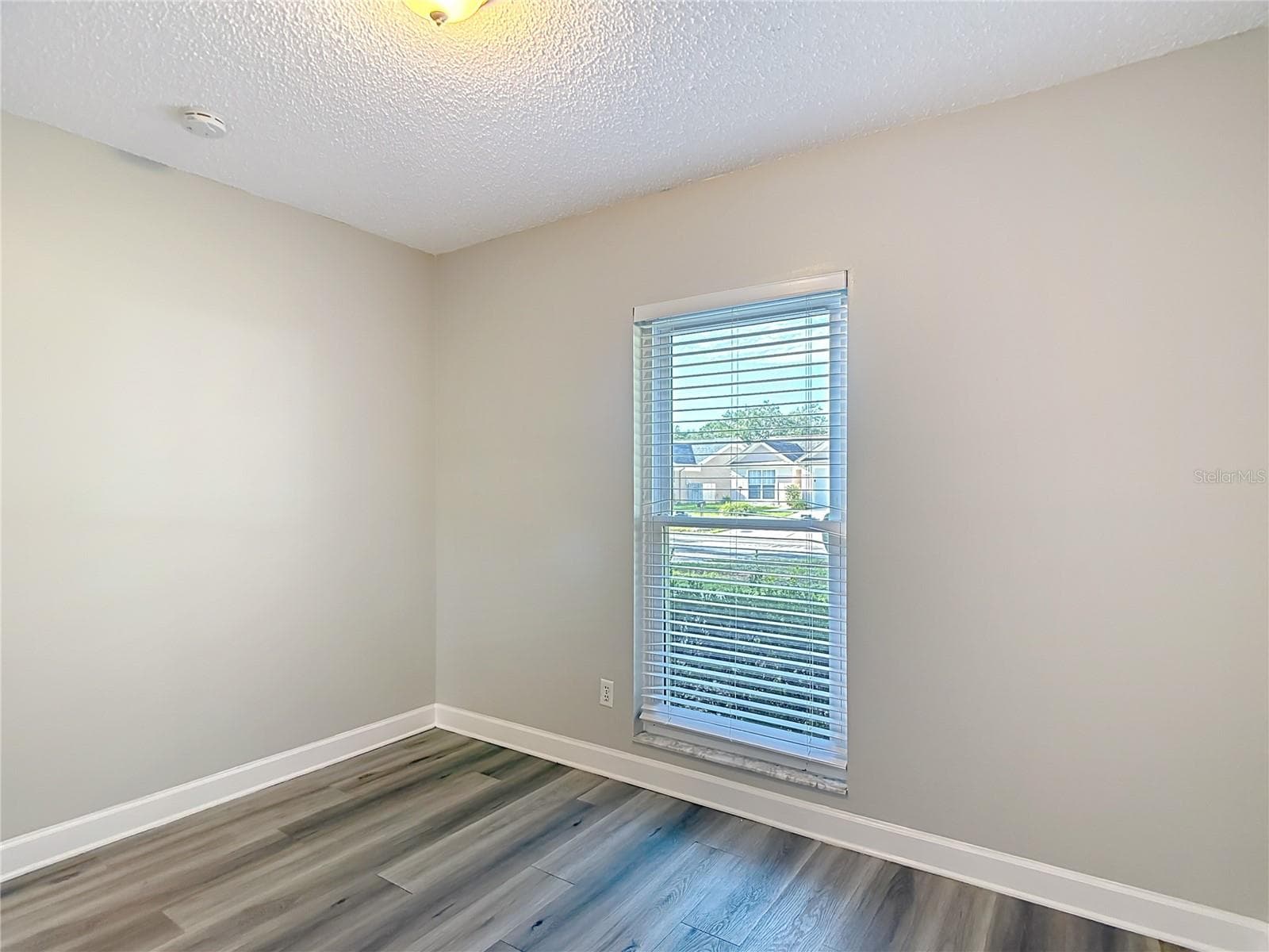 Single Family Residence at 1032 HARDWOOD DR, VALRICO, photo 29 of 60