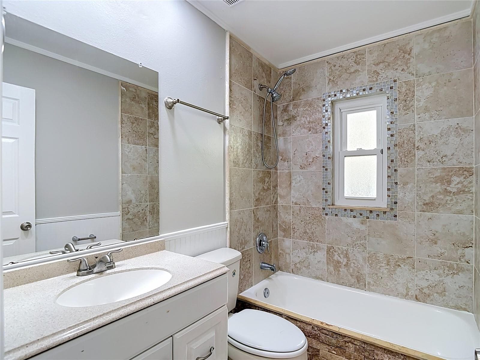 Single Family Residence at 1032 HARDWOOD DR, VALRICO, photo 38 of 60