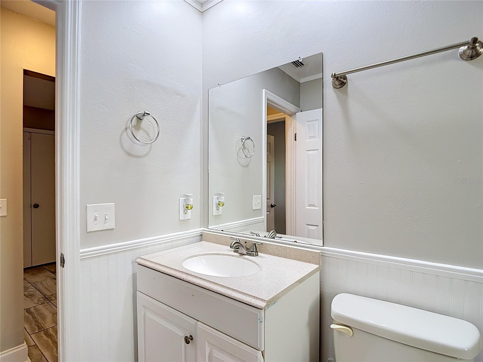 Single Family Residence at 1032 HARDWOOD DR, VALRICO, photo 40 of 60