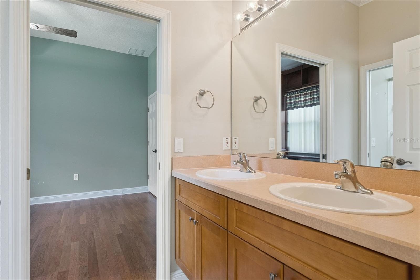 Single Family Residence at 1028 EVEREST ST, CLERMONT, photo 27 of 55