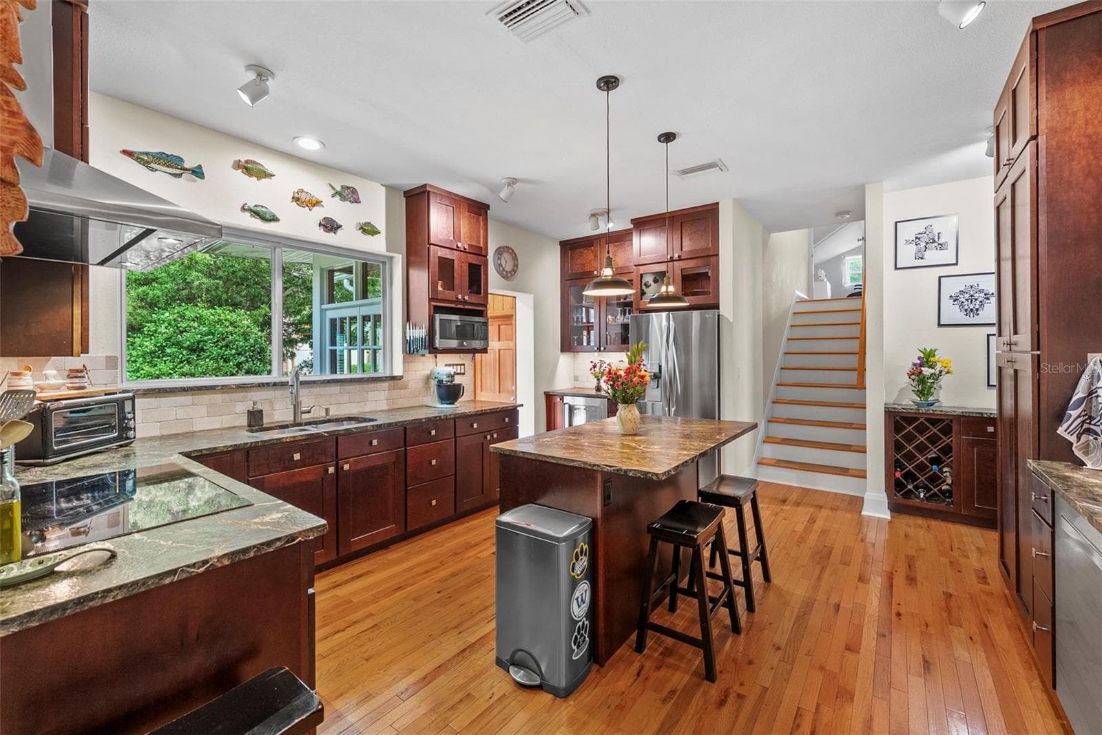 Single Family Residence at 2915 W ANGELES ST, TAMPA, photo 6 of 50