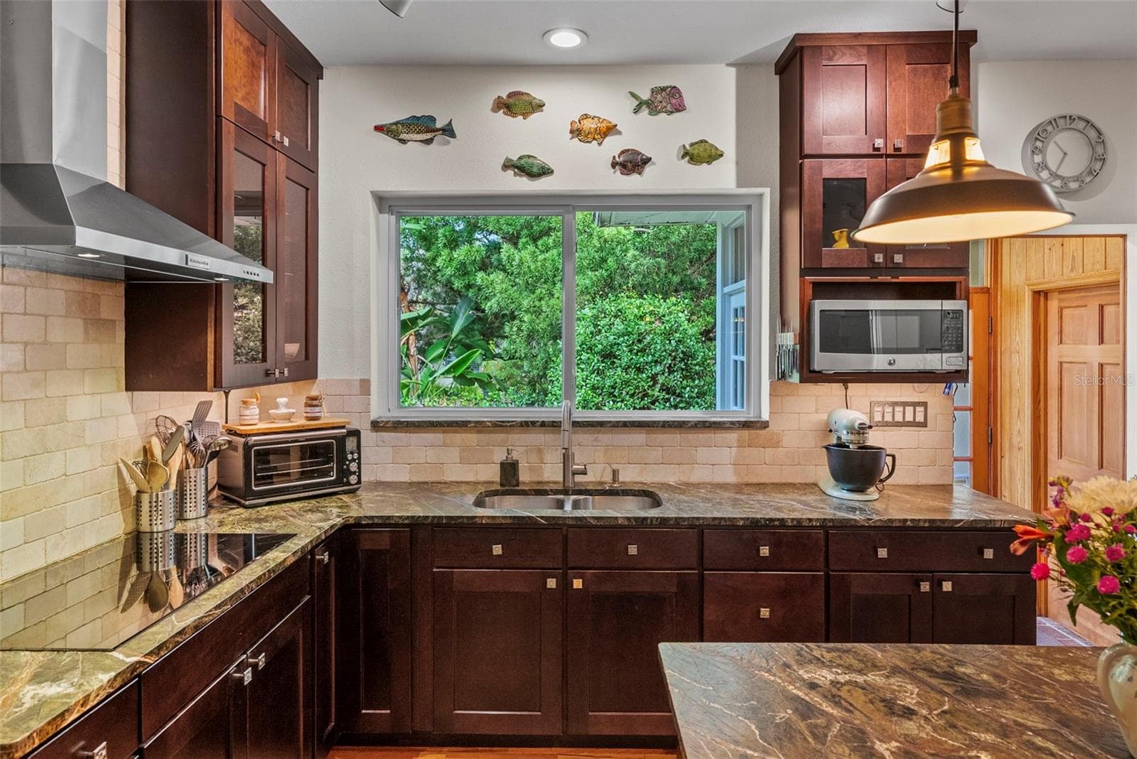 Single Family Residence at 2915 W ANGELES ST, TAMPA, photo 13 of 50