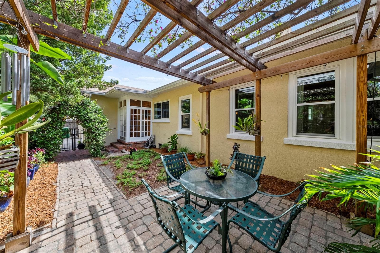 Single Family Residence at 2915 W ANGELES ST, TAMPA, photo 41 of 50