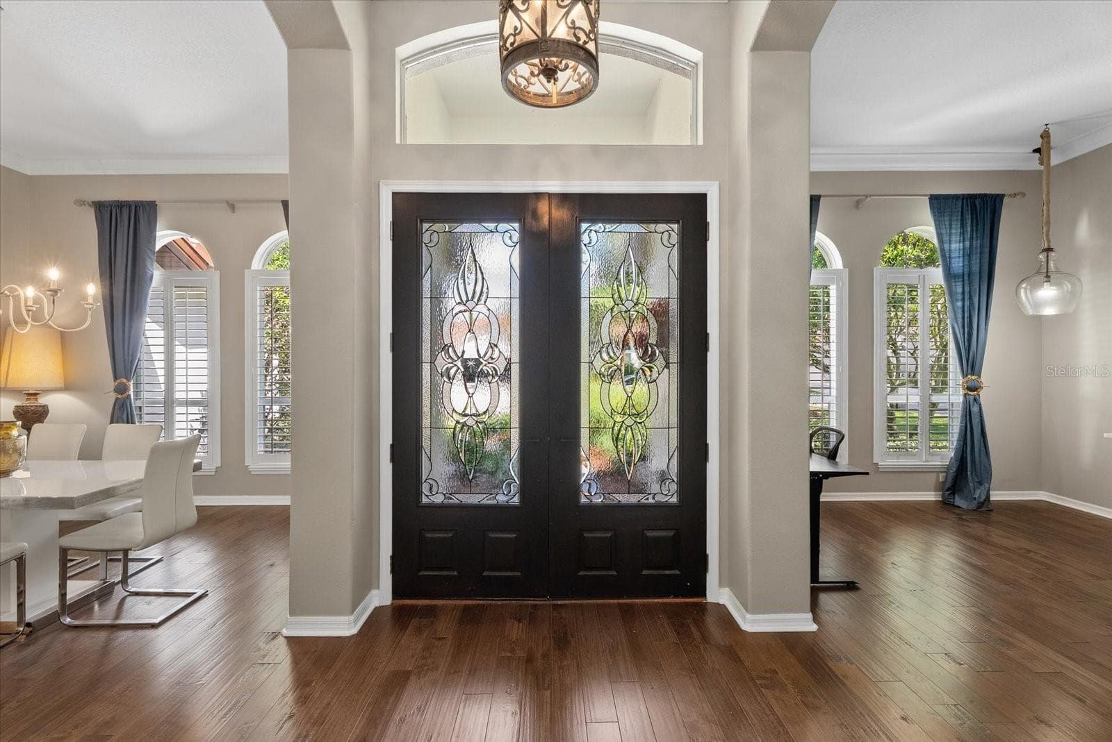 Single Family Residence at 9145 HIGHLAND RIDGE WAY, TAMPA, photo 3 of 51