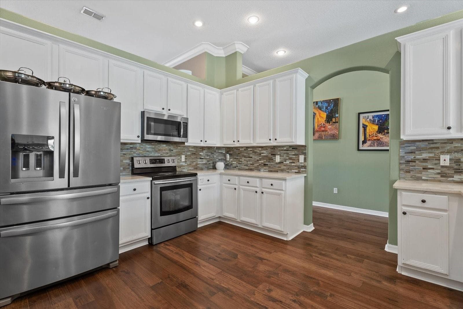 Single Family Residence at 9145 HIGHLAND RIDGE WAY, TAMPA, photo 12 of 51