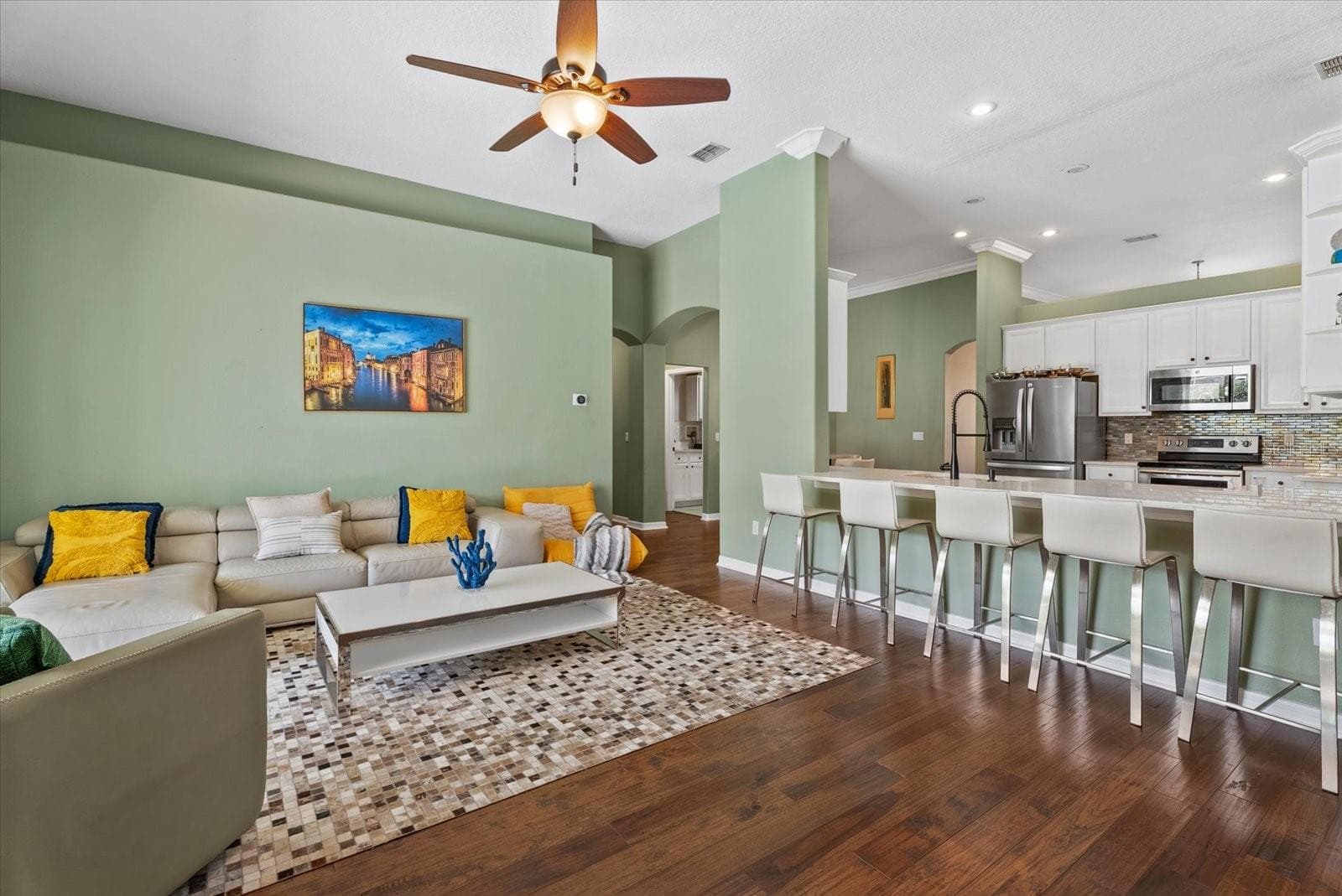 Single Family Residence at 9145 HIGHLAND RIDGE WAY, TAMPA, photo 16 of 51