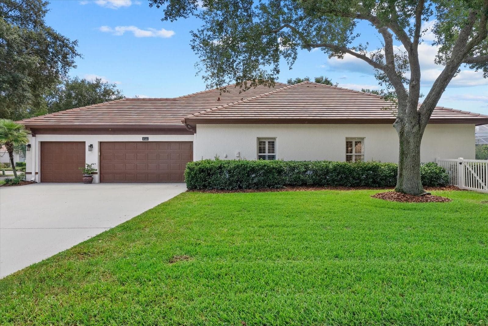 Single Family Residence at 9145 HIGHLAND RIDGE WAY, TAMPA, photo 39 of 51