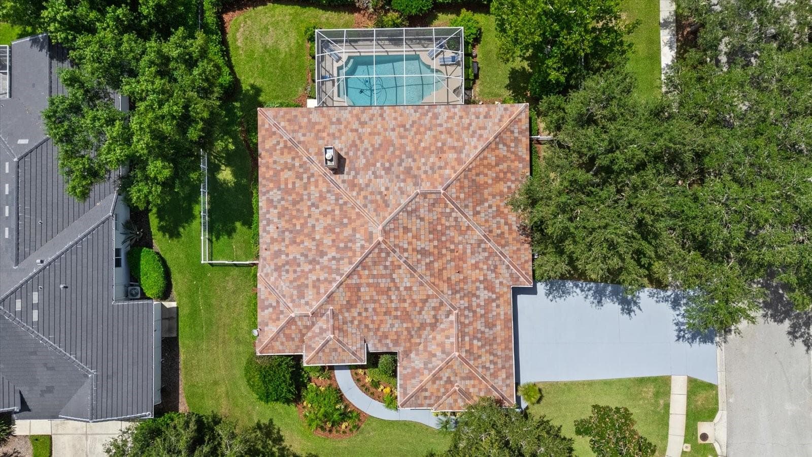Single Family Residence at 9145 HIGHLAND RIDGE WAY, TAMPA, photo 42 of 51