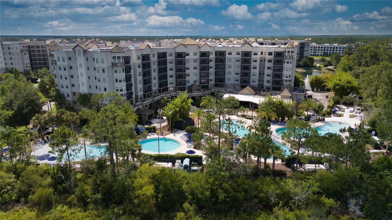 Condo - Hotel at 14501 GROVE RESORT AVE #2135, WINTER GARDEN, photo 4 of 56