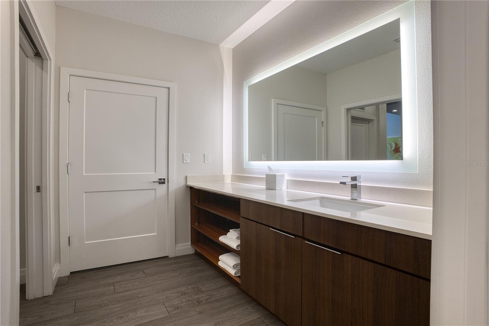 Condo - Hotel at 14501 GROVE RESORT AVE #2135, WINTER GARDEN, photo 28 of 56
