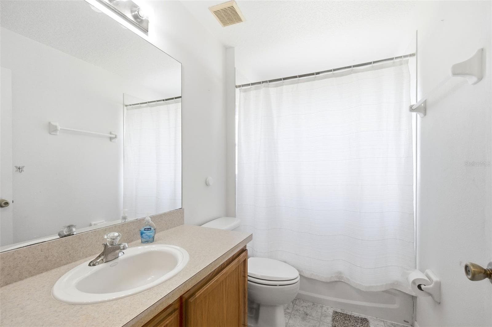 Single Family Residence at 10320 VISTA PINES LOOP, CLERMONT, photo 19 of 31