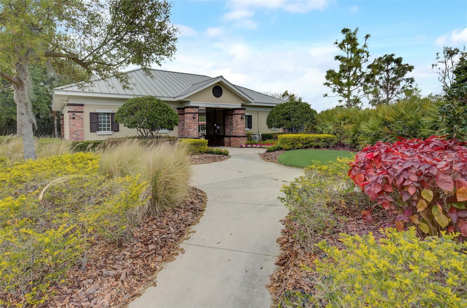 Pool entrance in South - 8635 TURNSTONE SHORE LN, RIVERVIEW