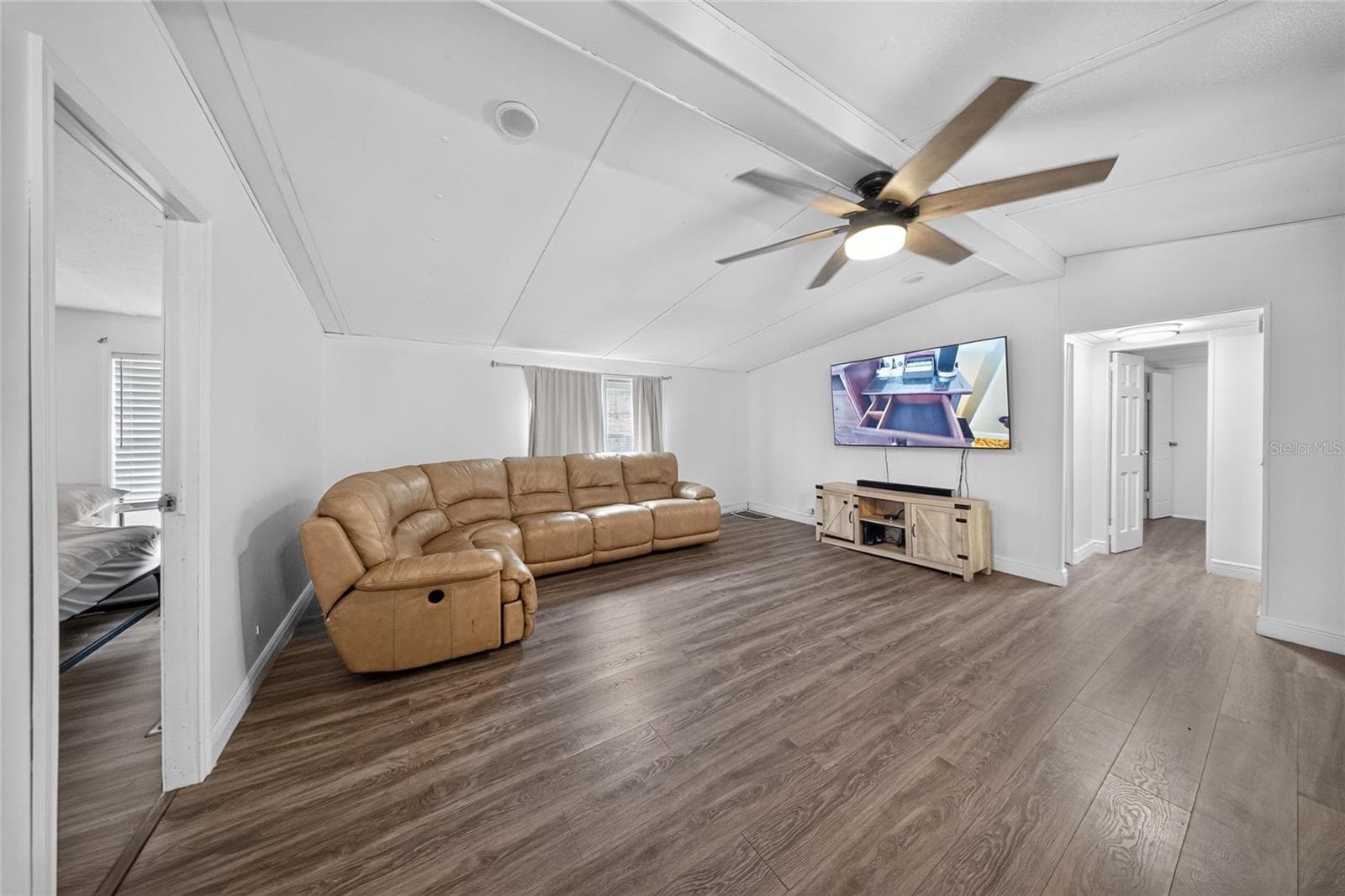 Manufactured Home at 21720 NW 8TH CT, PEMBROKE PINES, photo 18 of 30