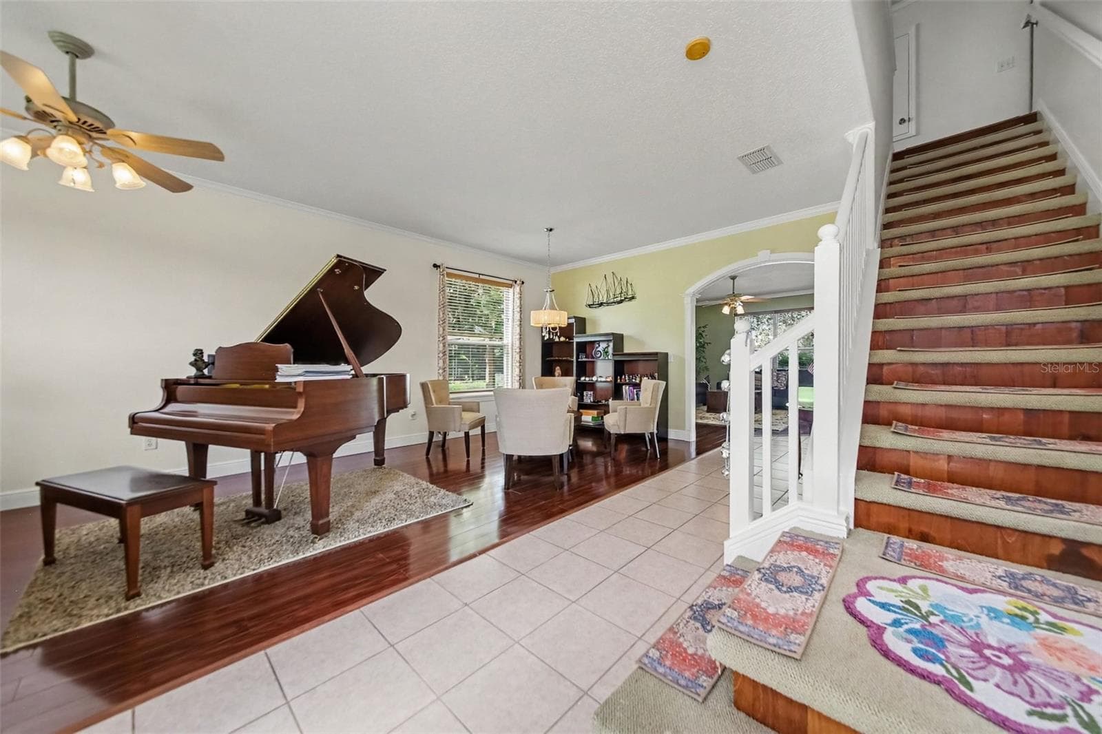 Single Family Residence at 246 BRIGHTVIEW DR, LAKE MARY, photo 4 of 33