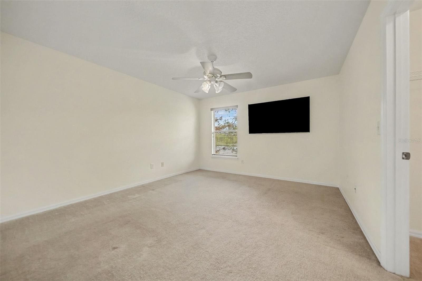 Single Family Residence at 246 BRIGHTVIEW DR, LAKE MARY, photo 21 of 33