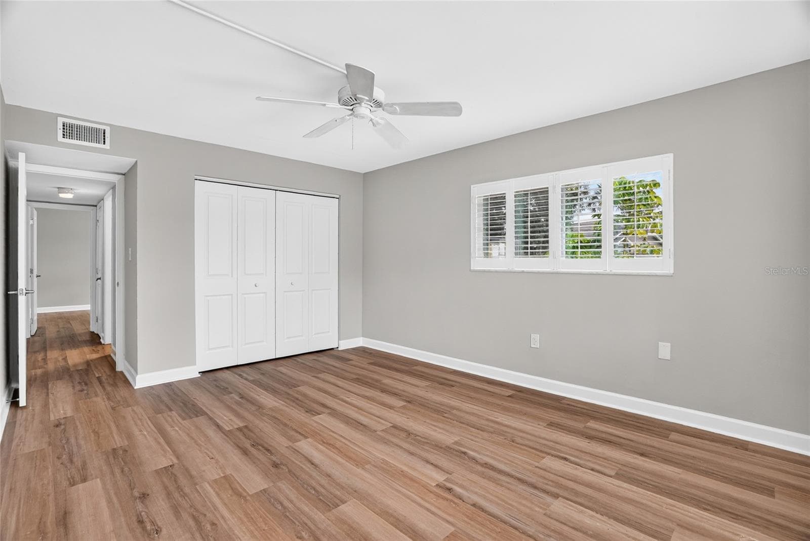 Condominium at 4570 OVERLOOK DR NE #175, ST PETERSBURG, photo 14 of 44