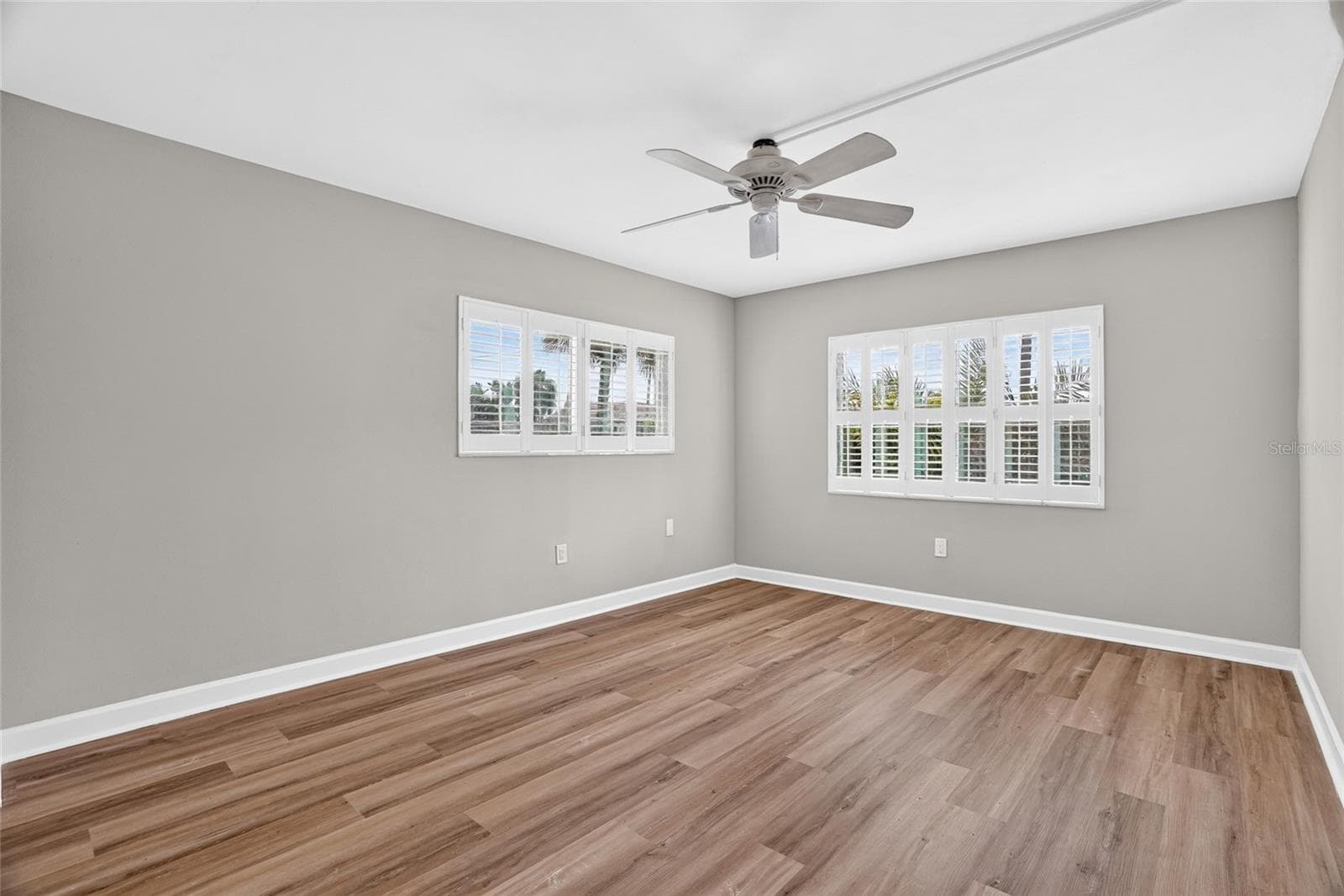 Condominium at 4570 OVERLOOK DR NE #175, ST PETERSBURG, photo 20 of 44