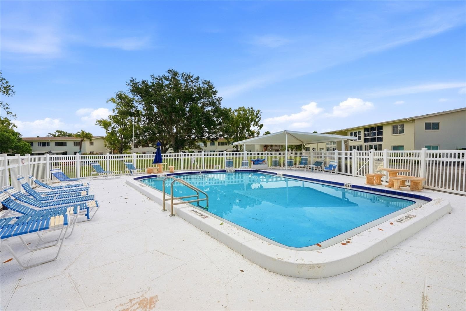 Condominium at 4570 OVERLOOK DR NE #175, ST PETERSBURG, photo 29 of 44