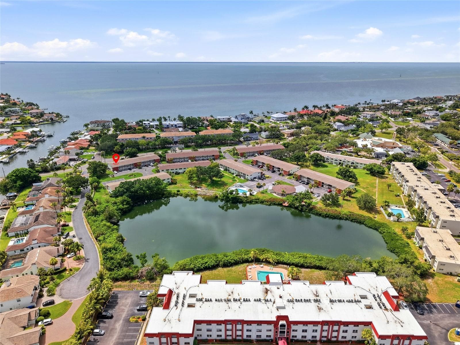 Condominium at 4570 OVERLOOK DR NE #175, ST PETERSBURG, photo 40 of 44